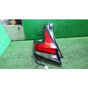 リーフ ZAA-ZE1 左テールランプ ICHIKO D212 26555-5SK0B 中古