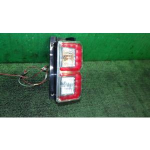 ウェイク DBA-LA700S 右テールランプ トウカイ 20518 中古