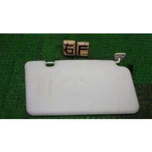 タントエグゼ DBA-L455S サンバイザー   74310-B2450 中古