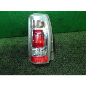 タントエグゼ DBA-L455S 左テールランプ ICHIKO D094 中古
