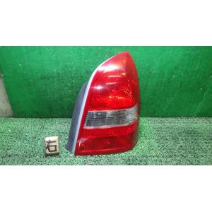 プリメーラ UA-TP12 右テールランプ ICHIKOH 4911 26550-AU025 中古