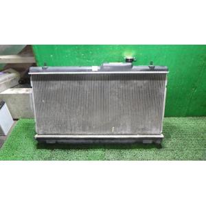 インプレッサ LA-GG2 ラジエータ   45111FE080 中古