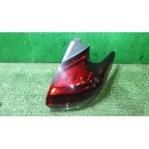 キックス 6AA-RP15 右テールランプ ICHIKOH D262  中古