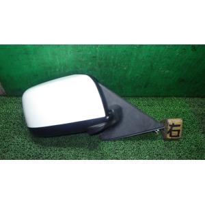 セレナ DBA-C26 右サイドミラー QAB   96301-1VA1A 中古