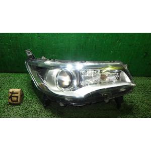 デイズ DBA-B21W 右ヘッドランプ STANLEY W1048 26010-6A02K 中古