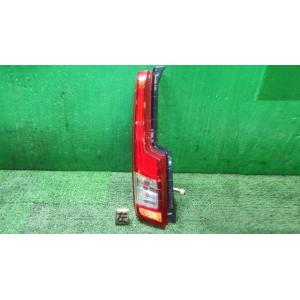 ムーヴ DBA-LA150S 左テールランプ ICHIKOH D161 81561-B2340 中古