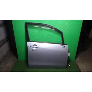 ムーヴ CBA-LA100S 右フロントドア S28   67001-B2310 中古