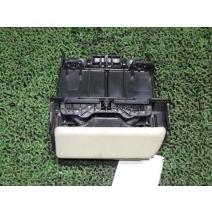 タントエグゼ DBA-L455S ドリンクホルダー   55620-B2010-E0 中古