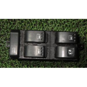 タントエグゼ DBA-L455S パワーウインドウスイッチ   84820-B2350 中古