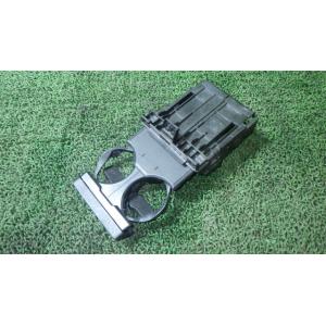 タントエグゼ DBA-L455S ドリンクホルダー   55620-B2010-B0 中古