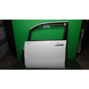 ムーヴ DBA-LA150S 左フロントドア W09   67002-B2390 中古
