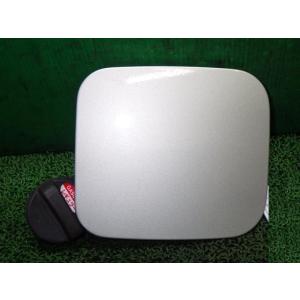 ムーヴ DBA-LA100S フューエルリッド T27   中古