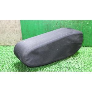 タントエグゼ DBA-L455S アームレスト   72810-B2510-C2 中古