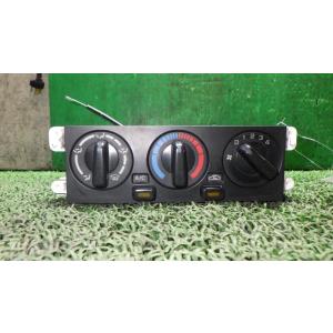 キャラバン CBF-VRE25 エアコンスイッチパネル   27515-VZ00A 中古