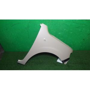 ミラココア DBA-L675S 右フロントフェンダー T24   53811-B2550 中古