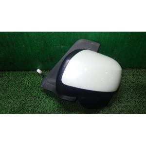 ウェイク DBA-LA700S 左サイドミラー W24   87940-B2L40 中古