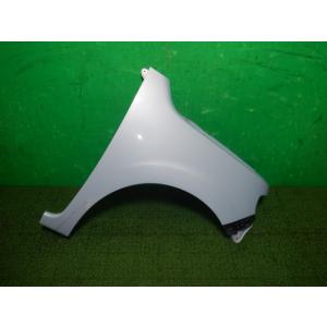 ミラココア DBA-L675S 右フロントフェンダー B69   53811-B2570 中古