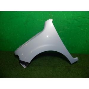 ミラココア DBA-L675S 左フロントフェンダー B69   53812-B2550 中古