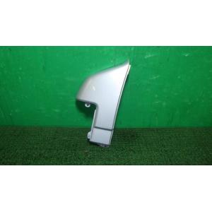 サンバー LE-TV2 左フロントフェンダー 821   53160TC010 中古