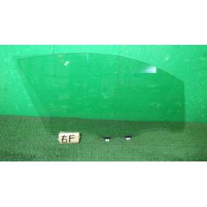 ムーヴ DBA-LA100S 右フロントドアガラス   68101-B2271 中古