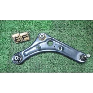 ｅＫワゴン DBA-B11W 右フロントロアアーム   4013A496 中古