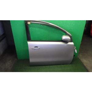 ノート DBA-E11 右フロントドア KY0   中古