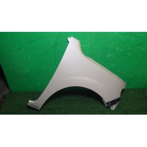 ミラココア DBA-L675S 右フロントフェンダー T24   53811-B2570 中古