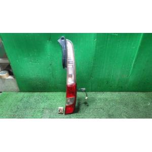 ムーヴ DBA-LA100S 右テールランプ KOITO  81550-B2370 中古
