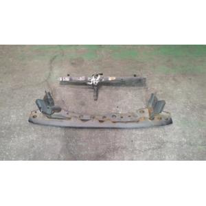 ムーヴ DBA-LA100S ラジエータコアサポート   53205-B2200 中古