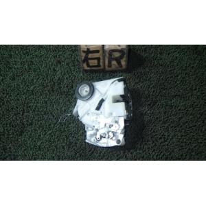 タントエグゼ DBA-L455S 右リアドアロックソレノイド   69330-B2150 中古