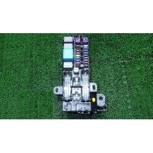 タントエグゼ DBA-L455S ヒューズボックス  89221-B2090  中古
