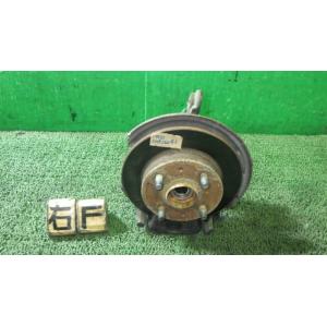 タントエグゼ DBA-L455S 右フロントナックルハブ   43211-B2021 中古