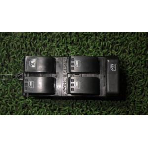 タントエグゼ DBA-L455S パワーウインドウスイッチ   84820-B2351 中古