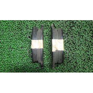 タウンボックス GF-U61W フロントブレーキパット   MR527128 中古