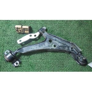 プリメーラ E-P11 右フロントロアアーム    中古