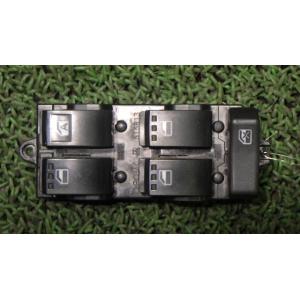 タント 6BA-LA650S パワーウインドウスイッチ   84820-B2530 中古