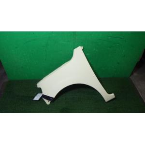 ミラココア DBA-L675S 左フロントフェンダー T19   53812-B2550 中古
