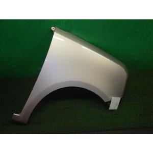 ムーヴコンテ DBA-L575S 右フロントフェンダー T22   中古