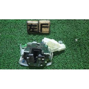 インプレッサ LA-GG2 左フロントドアロックソレノイド   61031FE050 中古