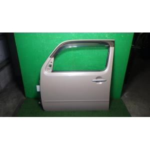 ミラココア DBA-L675S 左フロントドア T24   67002-B2270 中古
