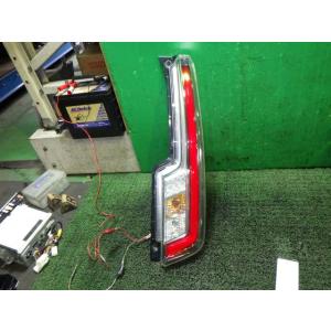 ムーヴ DBA-LA150S 右テールランプ KOITO 220-69010 中古