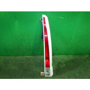 ムーヴ DBA-L175S 右テールランプ  スタンレー D050