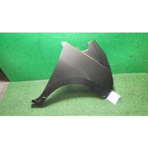 ムーヴ DBA-LA100S 右フロントフェンダー G52   53811-B2280 中古