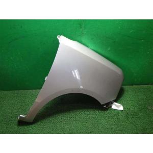 ムーヴコンテ DBA-L575S 右フロントフェンダー T22   中古