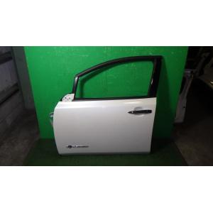 リーフ ZAA-ZE1 左フロントドア QAB    中古