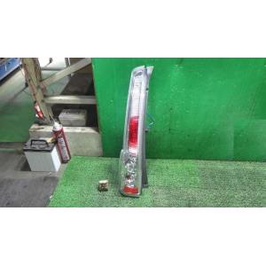 ステラ DBA-RN1 左テールランプ KOITO 220-20911 84912KJ151 中古