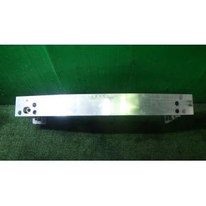 リーフ ZAA-AZE0 フロントバンパーホースメント   62032-3NK0A 中古