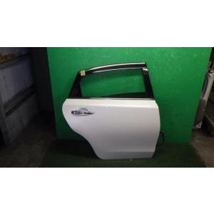 ティアナ DBA-L33 右リアドア QAB   H210M-3NUMA 中古