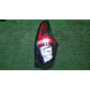 デイズ 5AA-B44W 右テールランプ ICHIKOH D231  中古