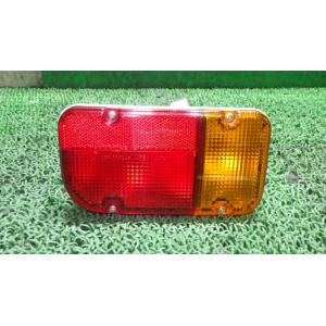 サンバー GD-TT2 右テールランプ OEW 2082A 84201TA040 中古